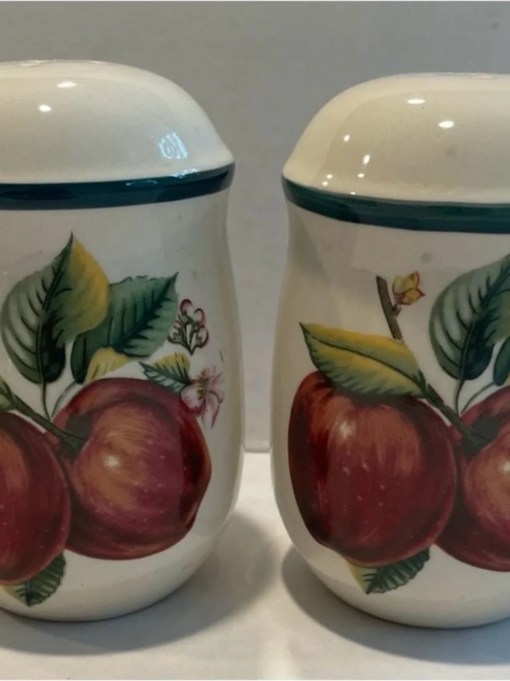 China Pearl Salt & Pepper Shaker Set, Red Apples both sides, Casual Collection.